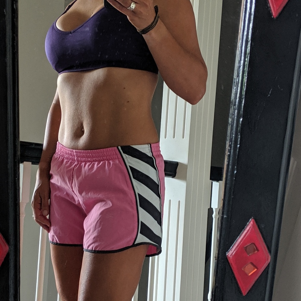 🌸 Nike Shorts